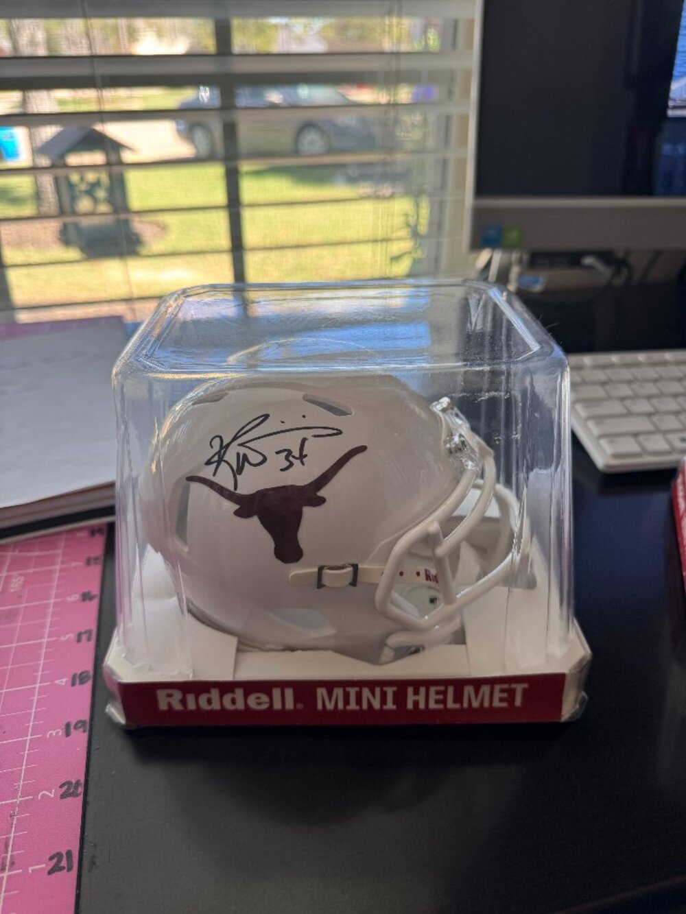 Autographed Ricky Williams Mini UT Helmet